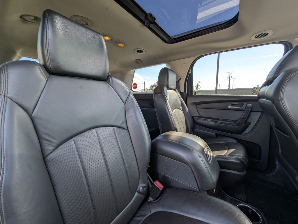 2012 GMC Acadia Image 25