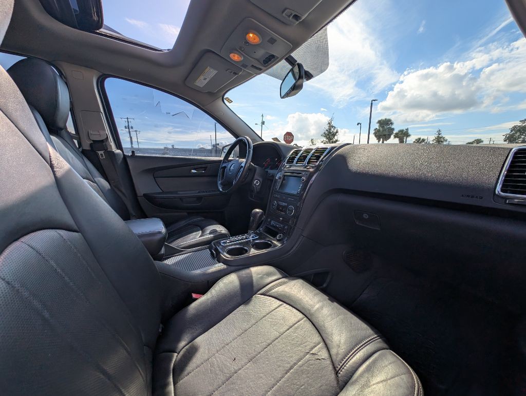 2012 GMC Acadia Image 28