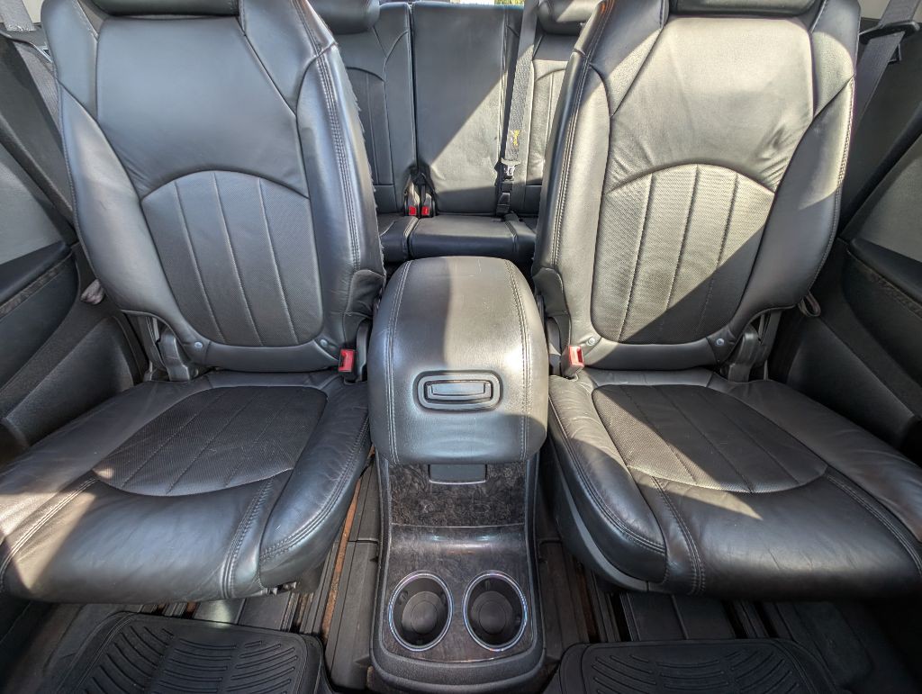 2012 GMC Acadia Image 33