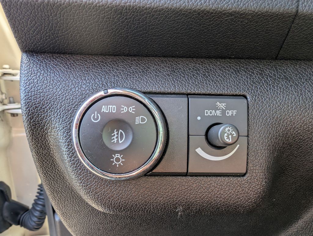 2012 GMC Acadia Image 40