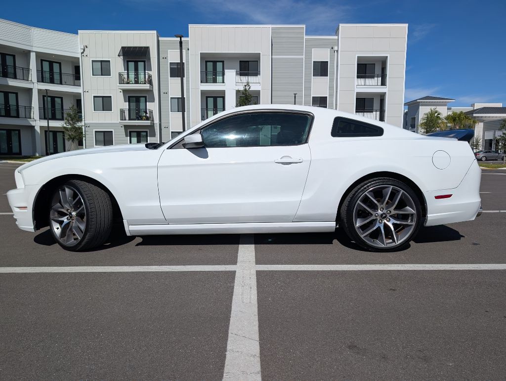 2014 Ford Mustang Image 6