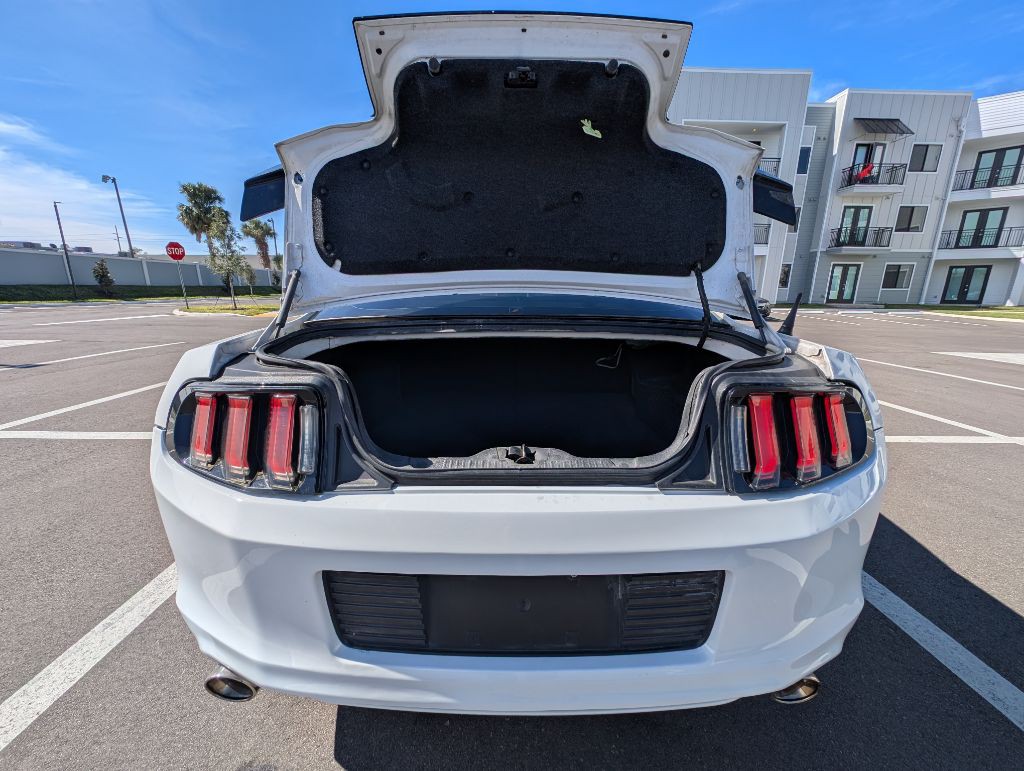 2014 Ford Mustang Image 12