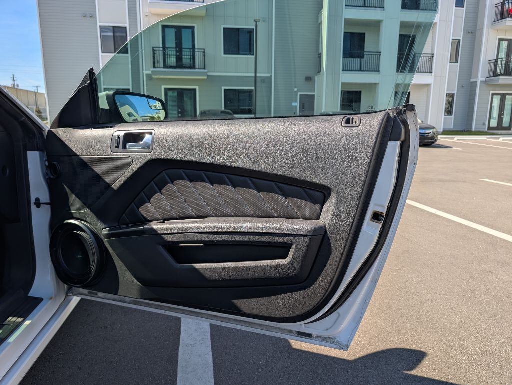 2014 Ford Mustang Image 17