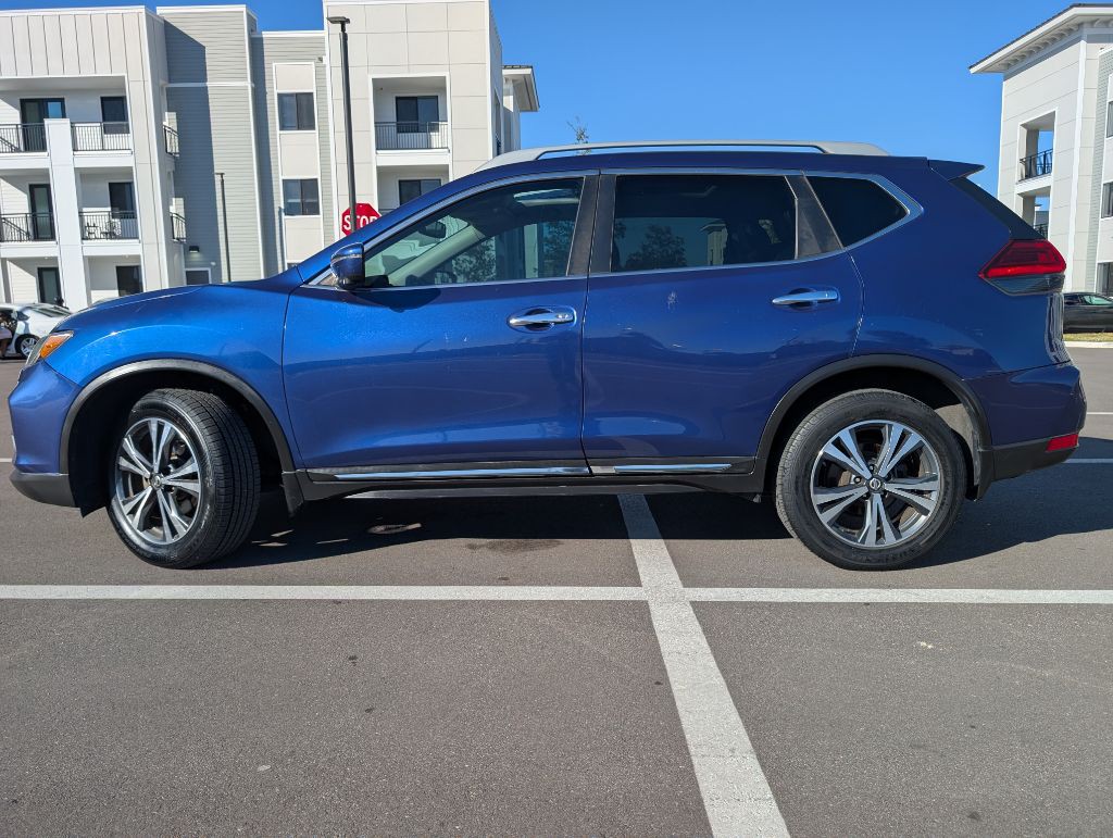 2017 Nissan Rogue Image 6