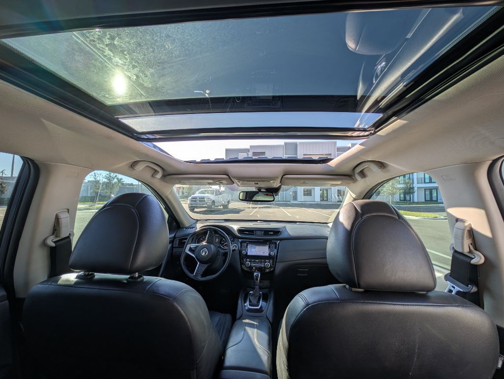 2017 Nissan Rogue Image 29