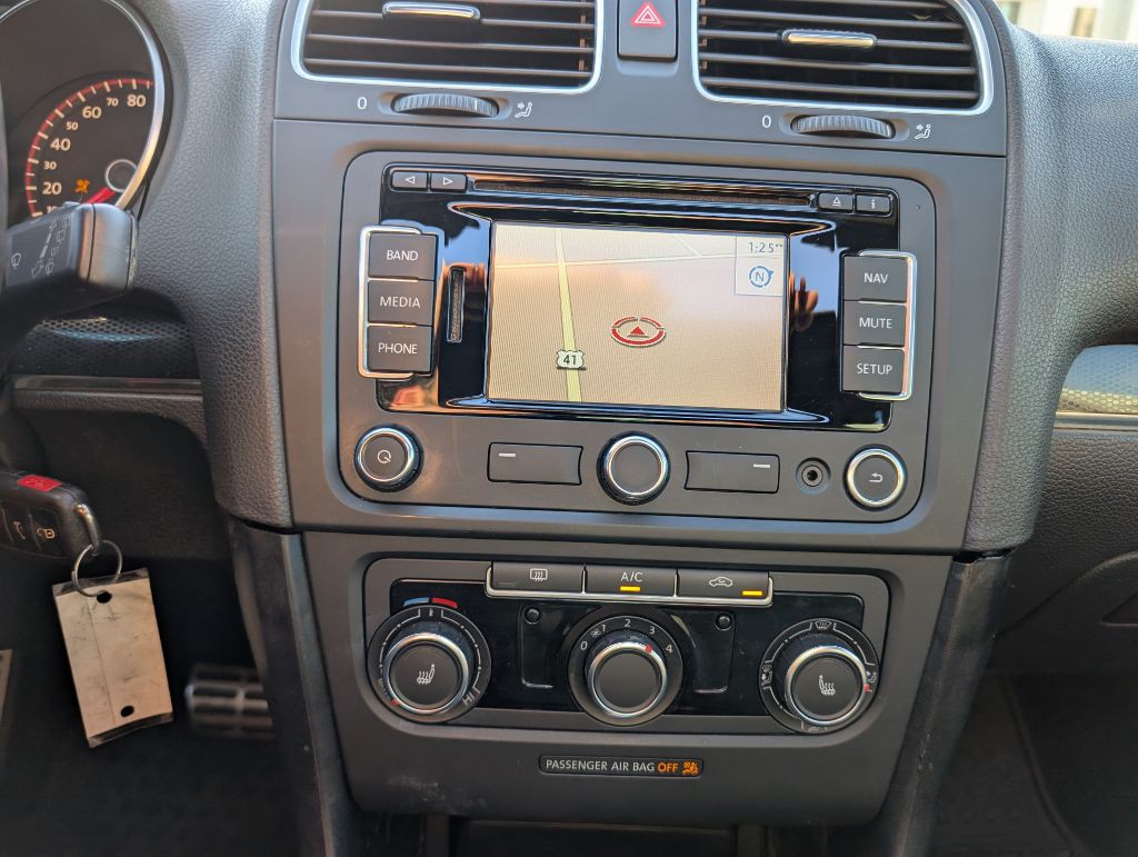 2013 Volkswagen GTI Image 33