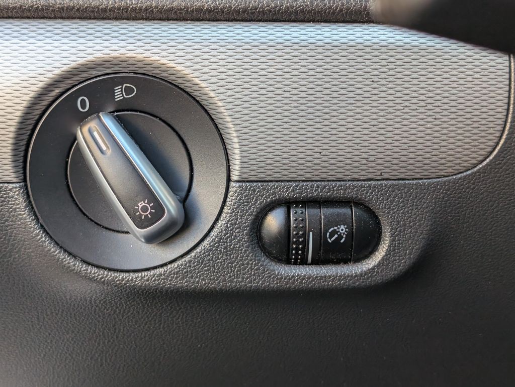 2017 Volkswagen Jetta Image 32