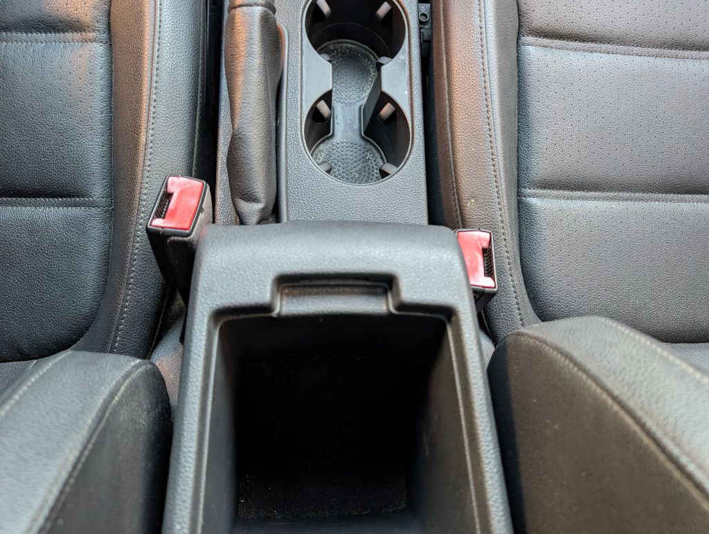 2017 Volkswagen Jetta Image 38