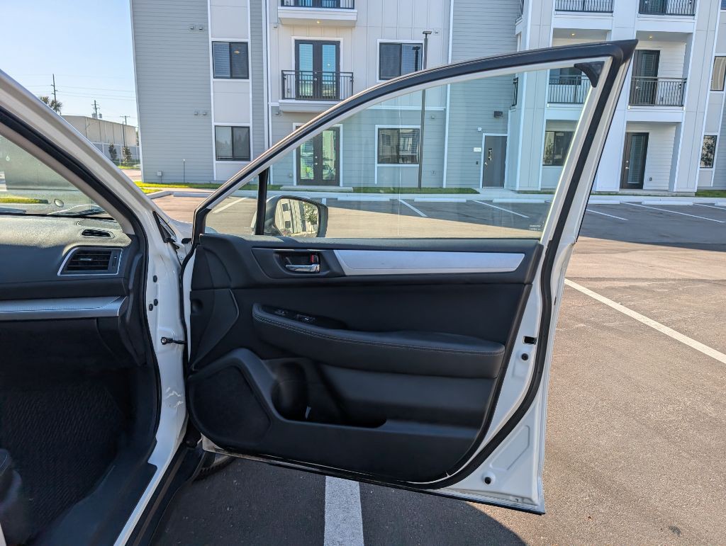 2015 Subaru Outback Image 26
