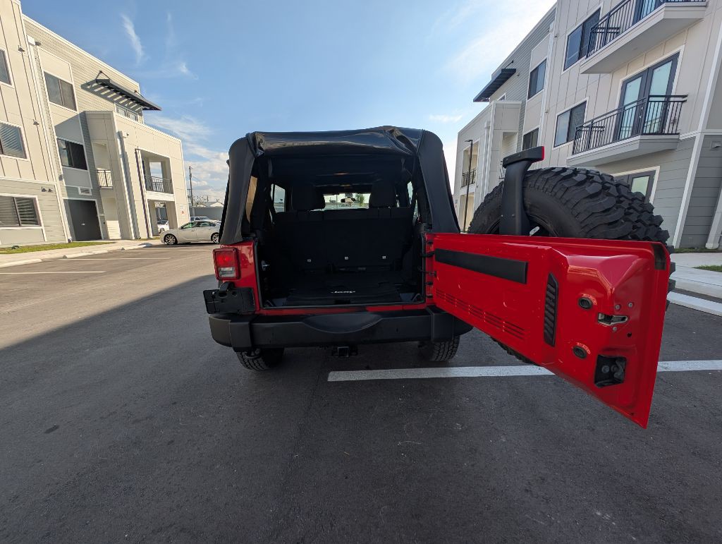 2012 Jeep Wrangler Unlimited Image 12