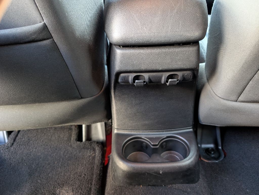 2012 Jeep Wrangler Unlimited Image 37