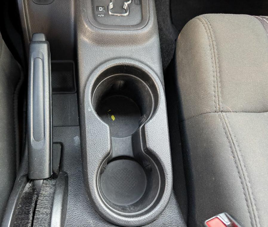 2012 Jeep Wrangler Unlimited Image 32