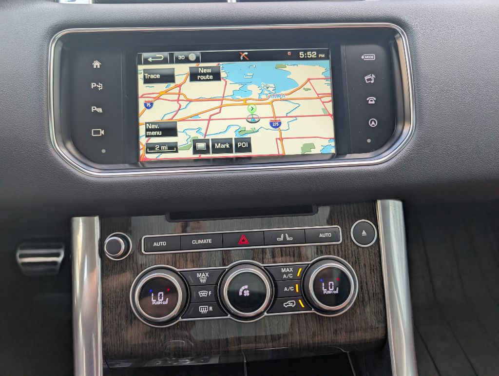 2016 Land Rover Range Rover Sport Image 39