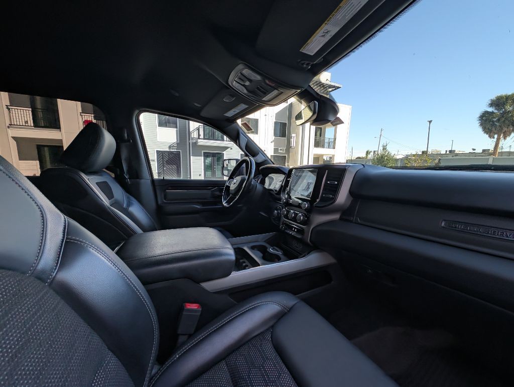 2021 RAM 1500 Image 25