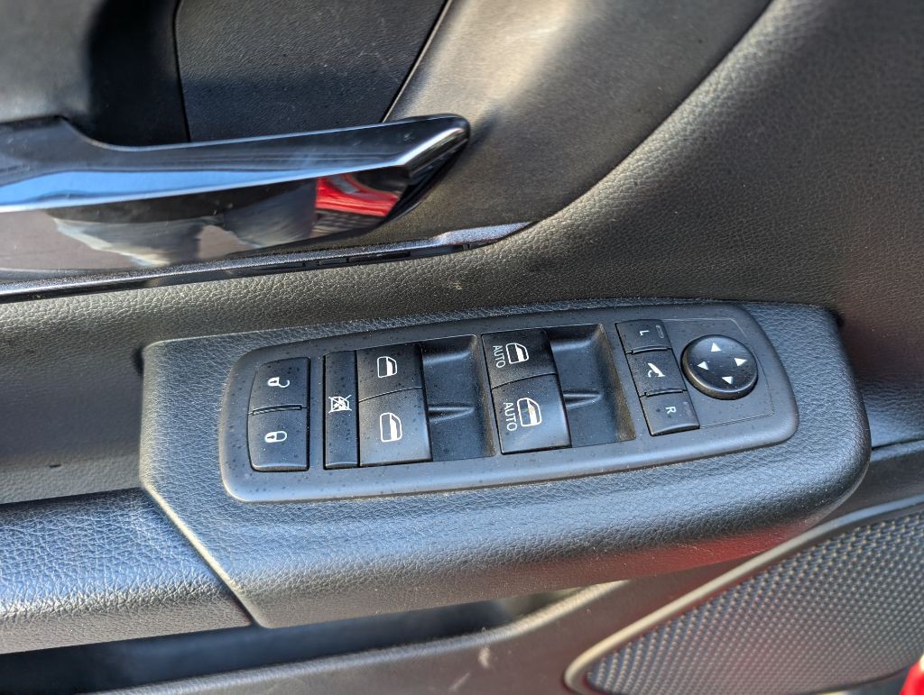 2021 RAM 1500 Image 35