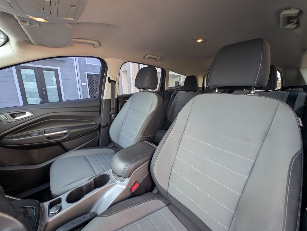 2016 Ford Escape Image 17