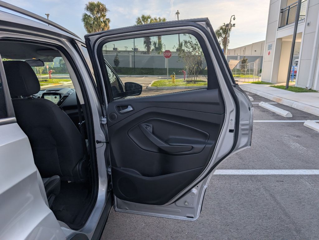 2016 Ford Escape Image 22