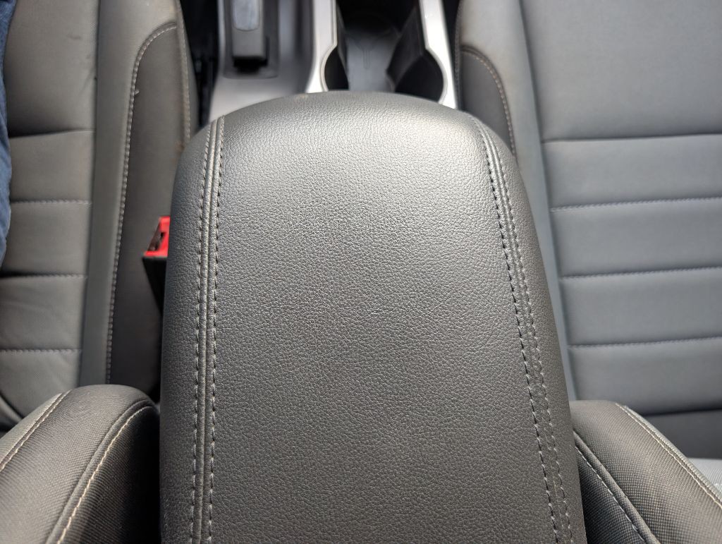 2016 Ford Escape Image 36