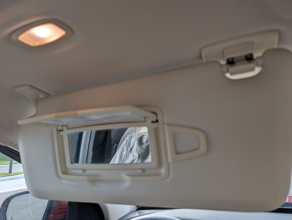 2018 Mercedes-Benz C-Class Image 43