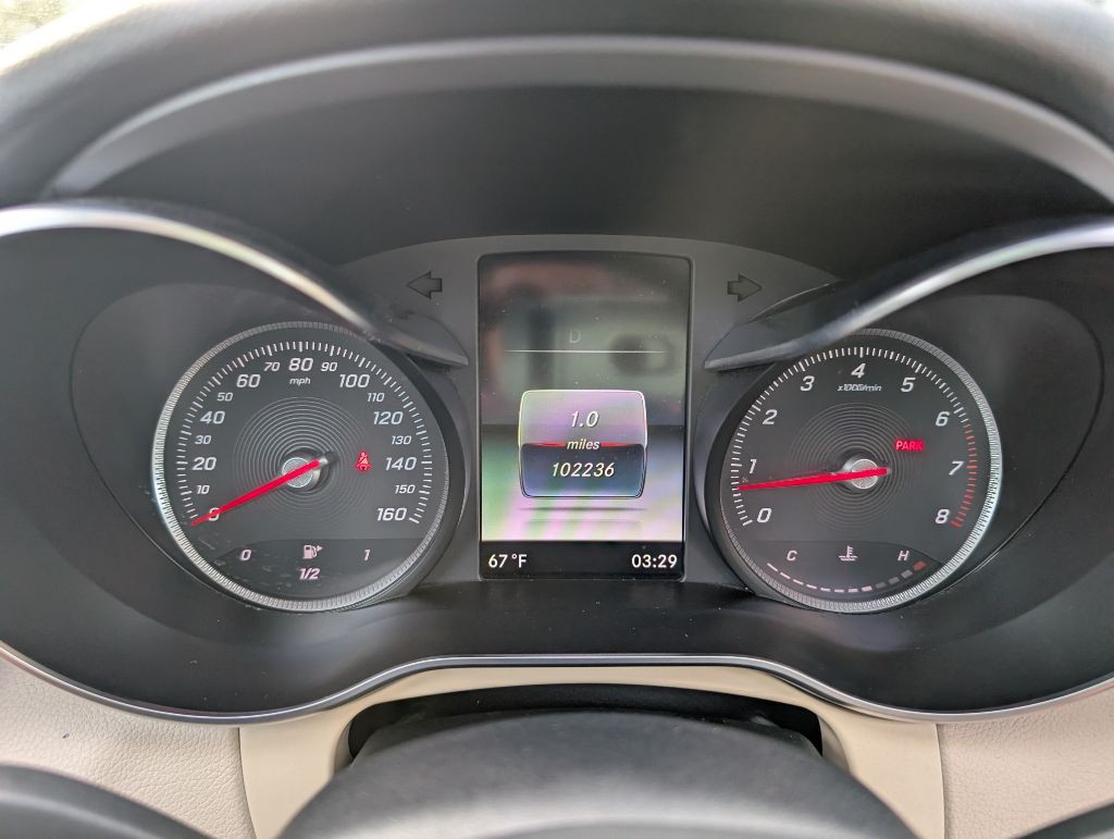 2018 Mercedes-Benz C-Class Image 36