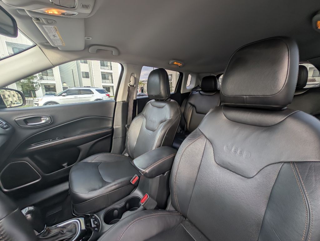 2018 Jeep Compass Image 16