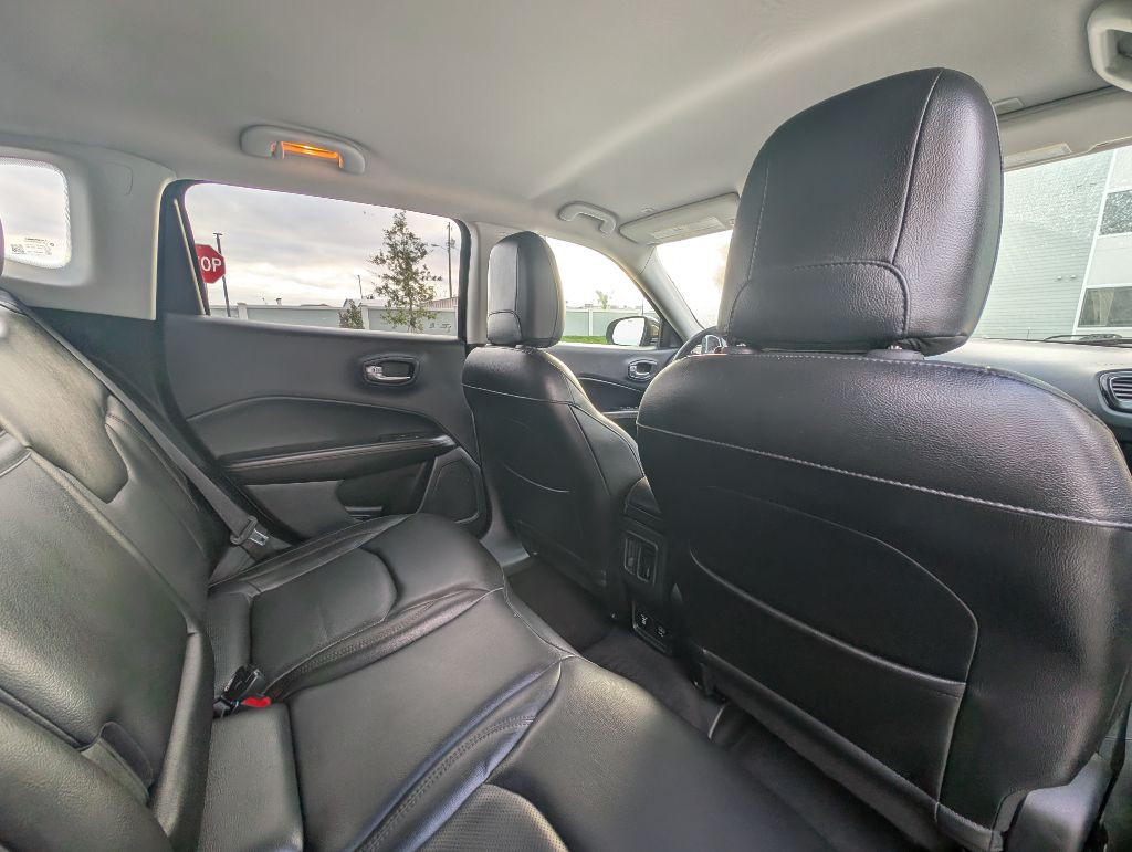 2018 Jeep Compass Image 21