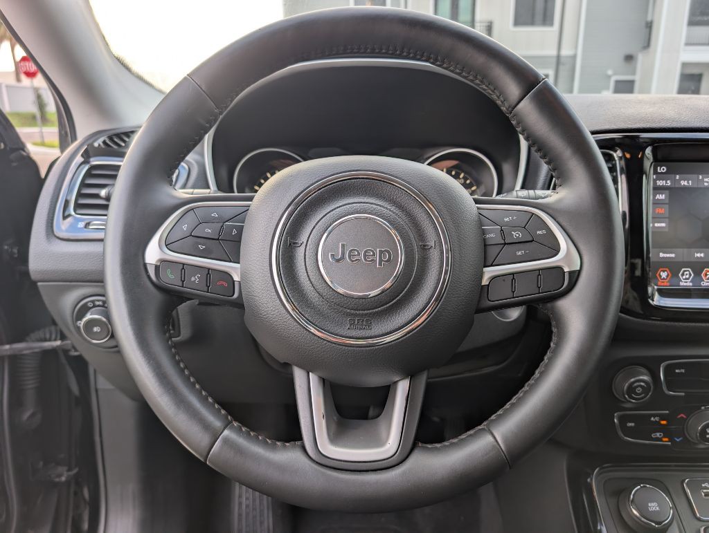 2018 Jeep Compass Image 29