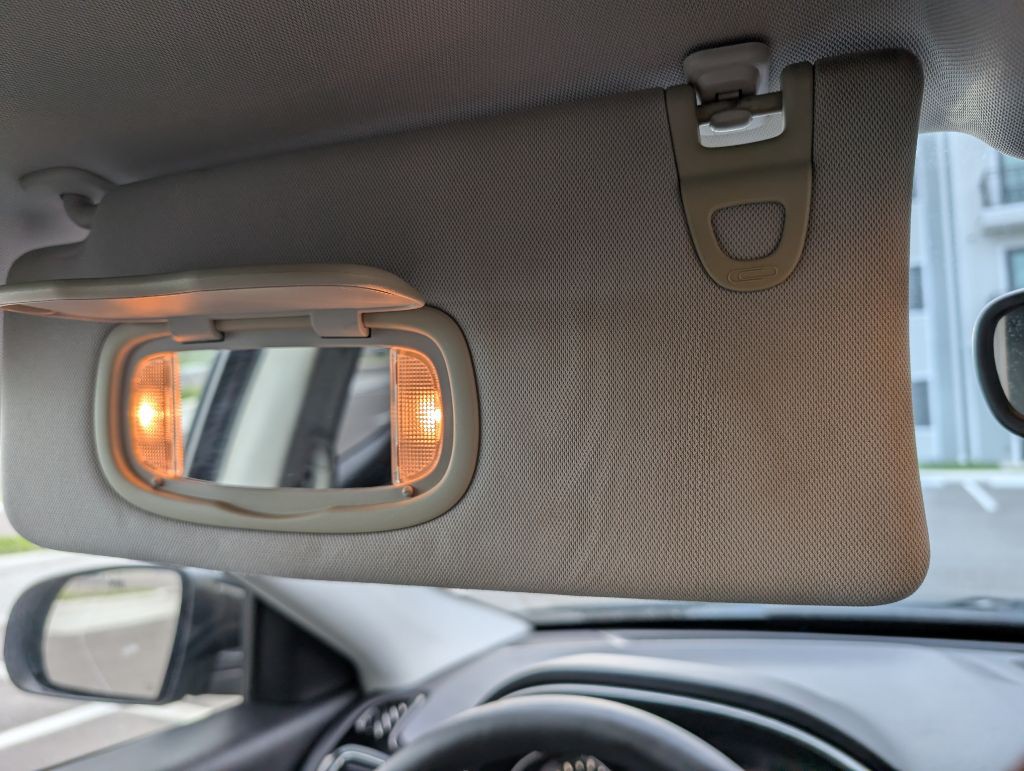 2018 Jeep Compass Image 39