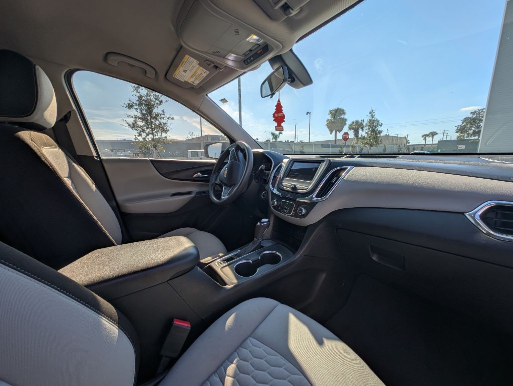 2019 Chevrolet Equinox Image 24