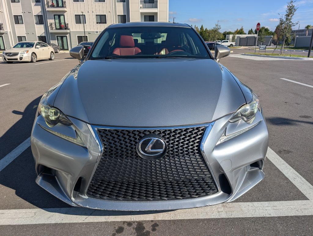 2015 Lexus IS Image 2
