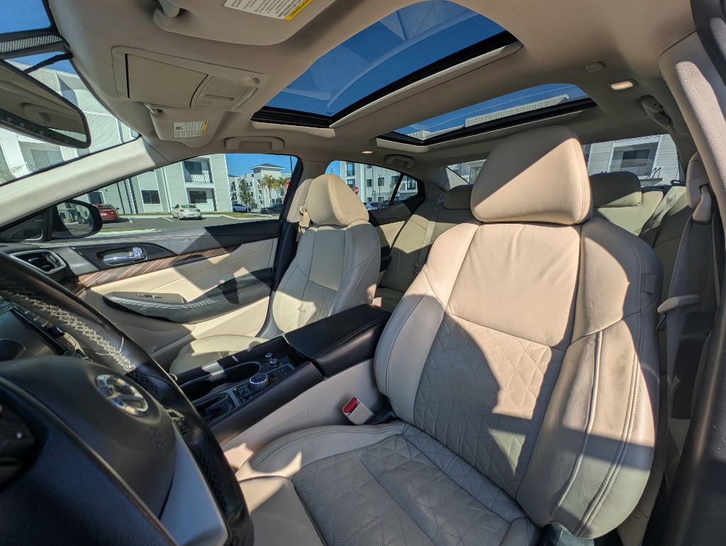 2016 Nissan Maxima Image 15