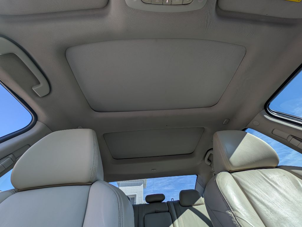 2016 Nissan Maxima Image 26