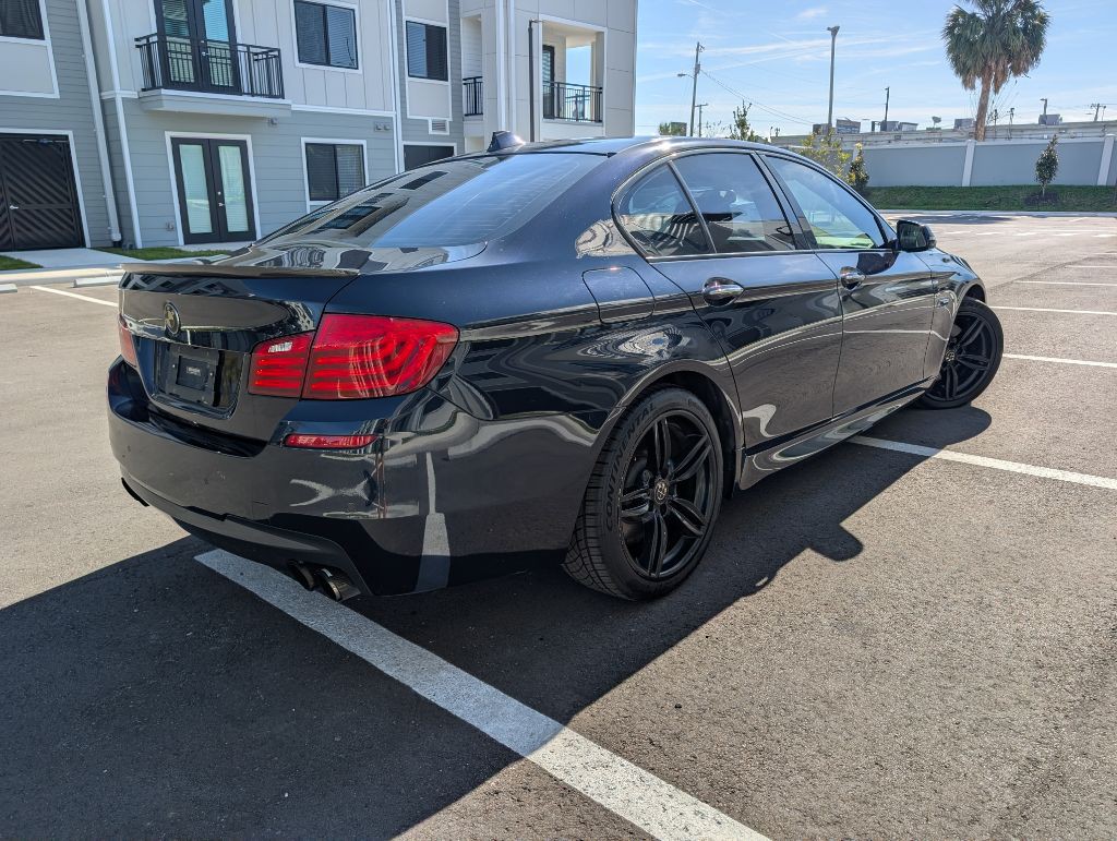 2016 BMW 5 Series Image 7