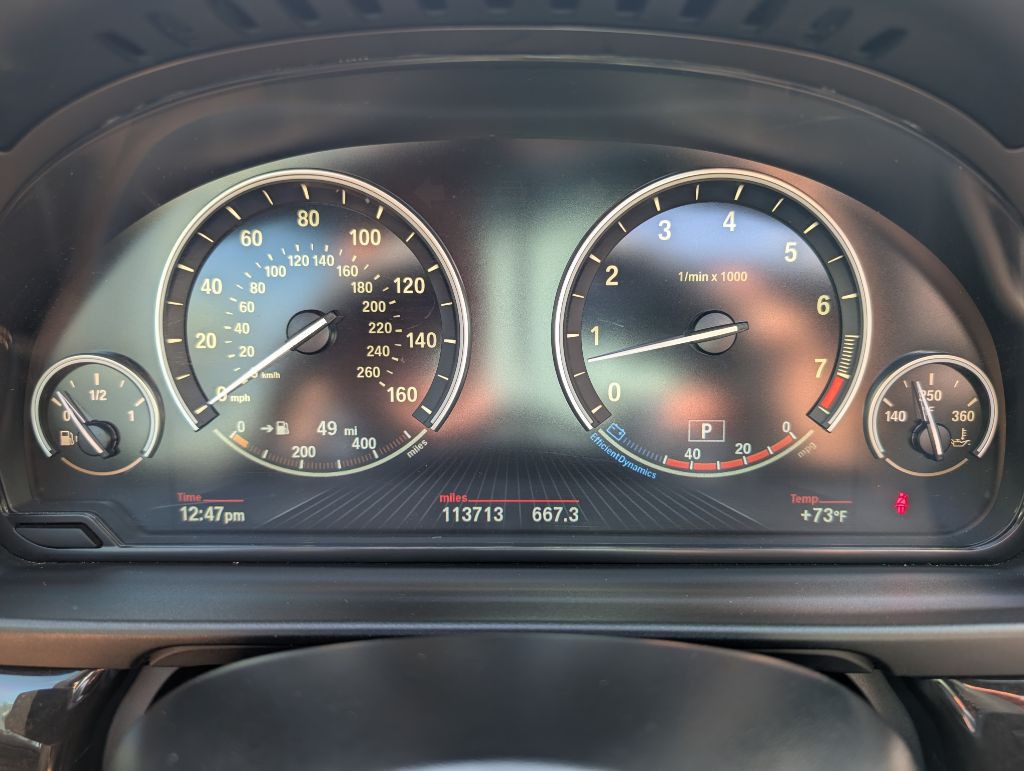 2016 BMW 5 Series Image 35