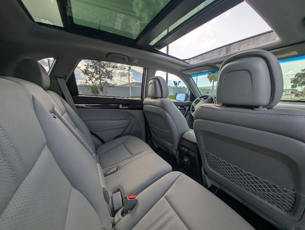 2014 Kia Sorento Image 24