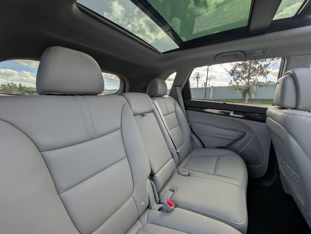 2014 Kia Sorento Image 25