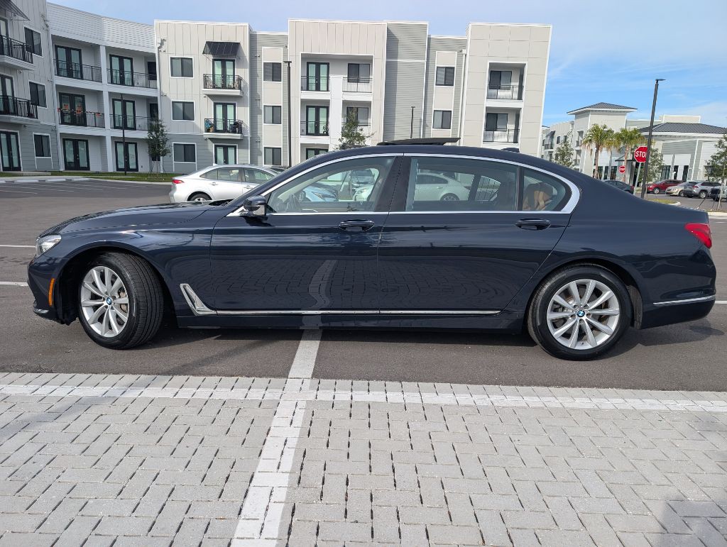 2019 BMW 7 Series Image 5