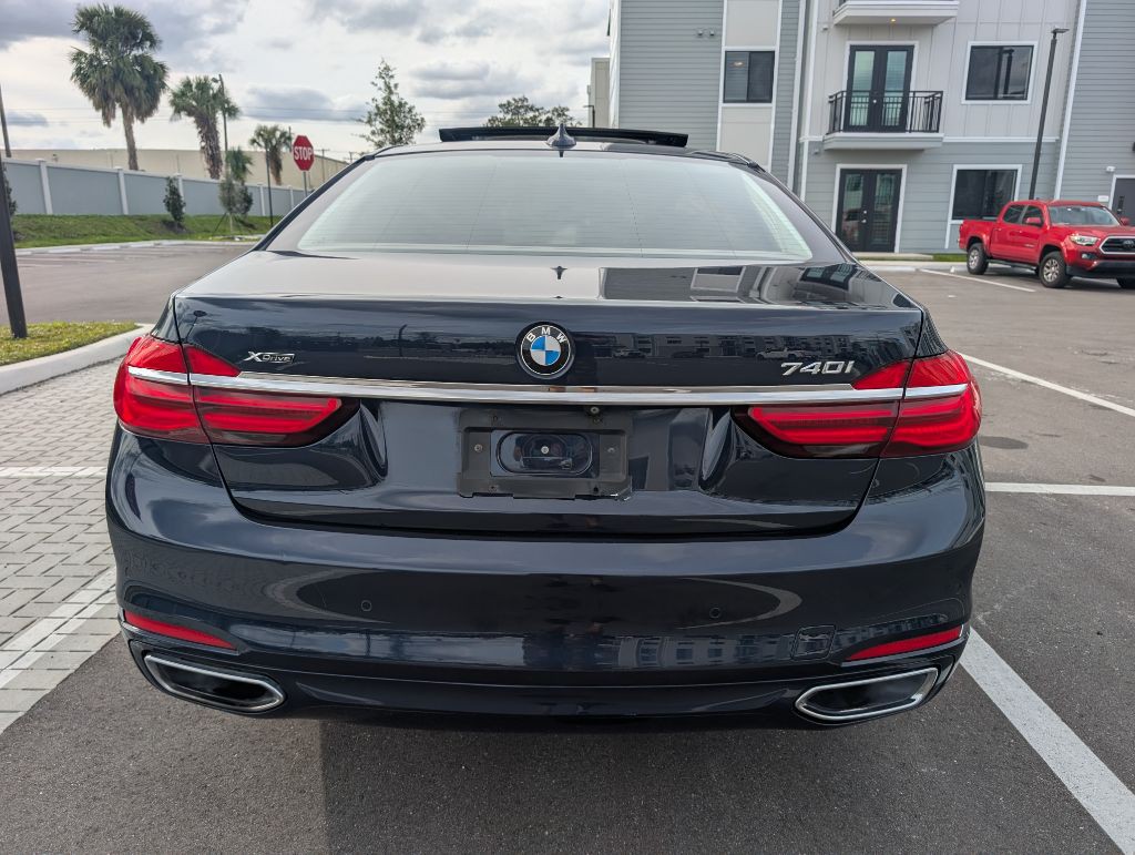 2019 BMW 7 Series Image 8