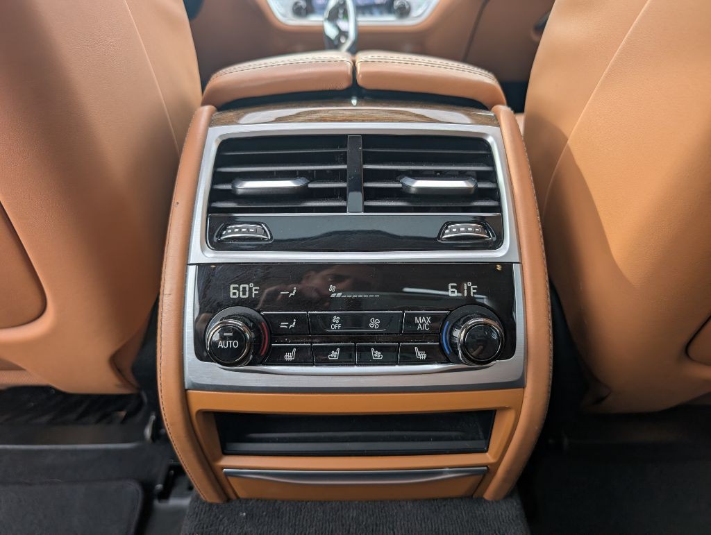 2019 BMW 7 Series Image 32