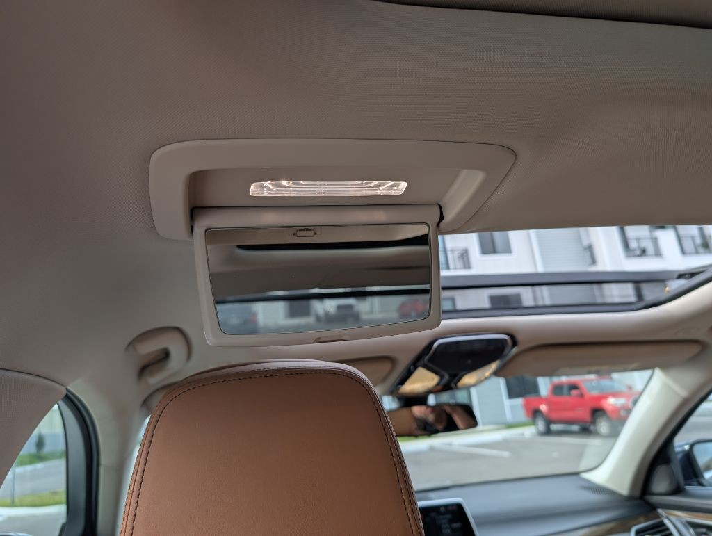 2019 BMW 7 Series Image 33