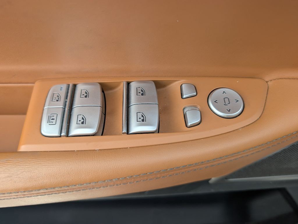 2019 BMW 7 Series Image 37