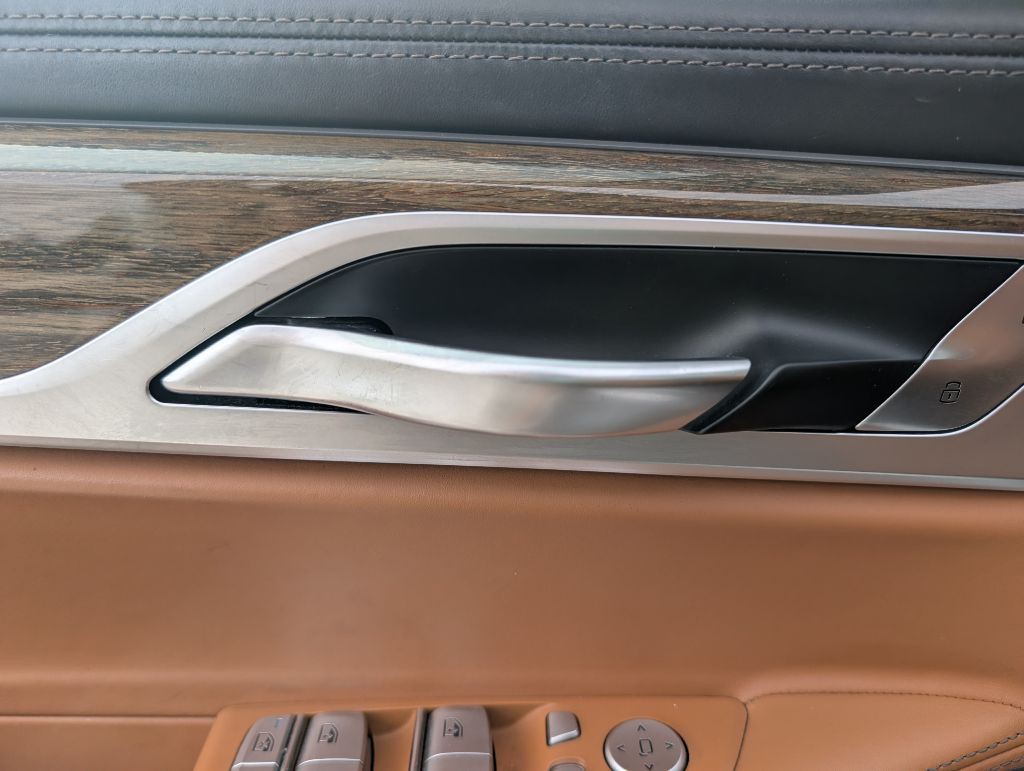 2019 BMW 7 Series Image 38