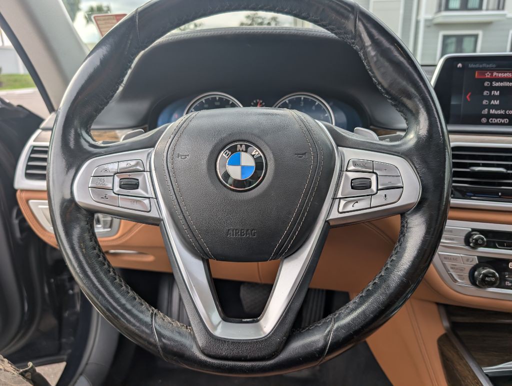 2019 BMW 7 Series Image 43