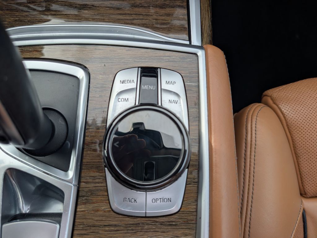 2019 BMW 7 Series Image 48