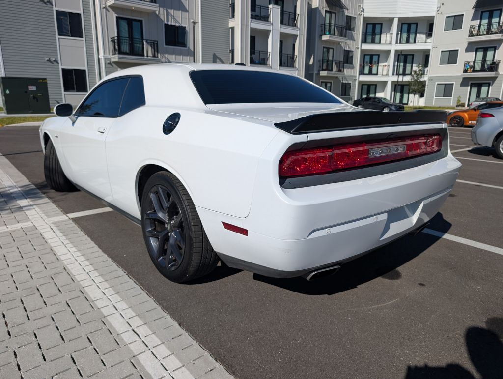 2014 Dodge Challenger Image 10