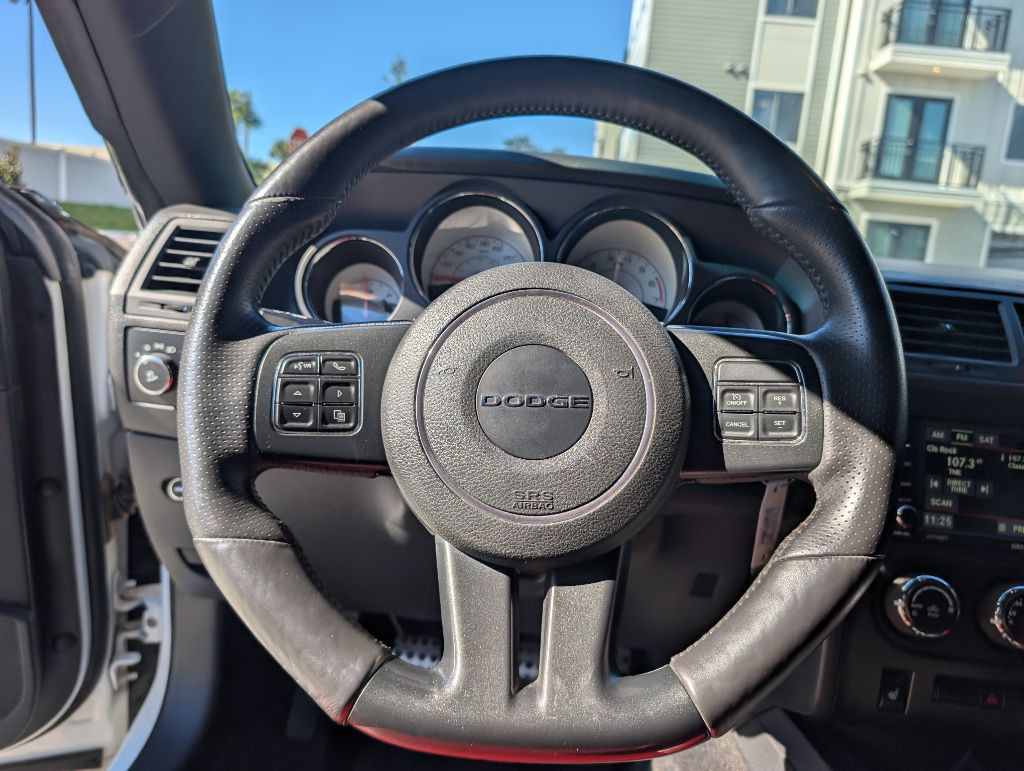 2014 Dodge Challenger Image 26