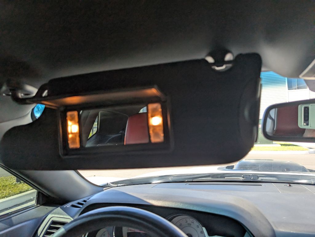 2014 Dodge Challenger Image 36