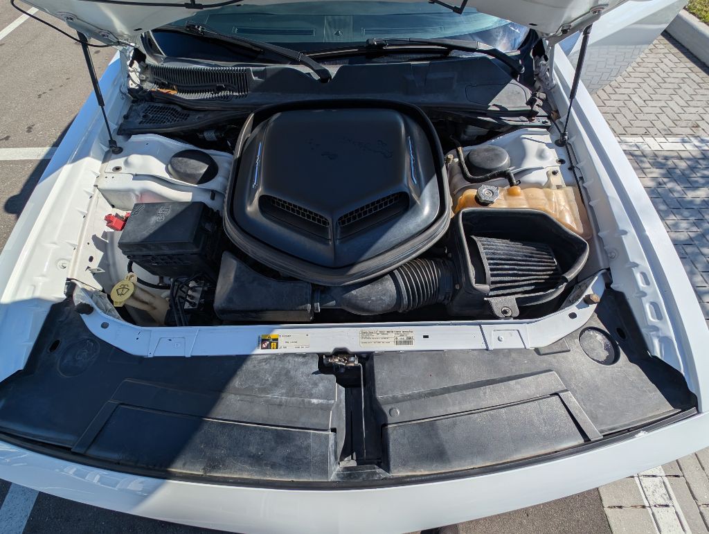 2014 Dodge Challenger Image 39