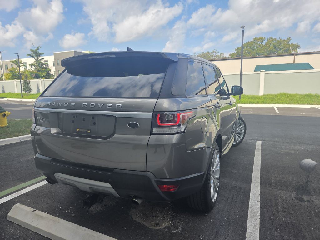 2017 Land Rover Range Rover Sport Image 6