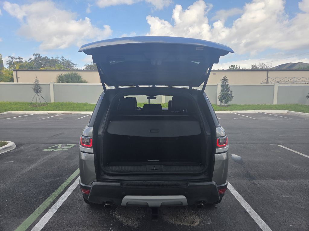 2017 Land Rover Range Rover Sport Image 16